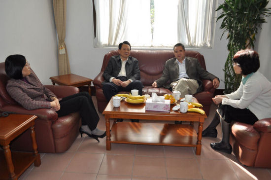 ����Э����ί�쵼�߷û�����ѧԺ