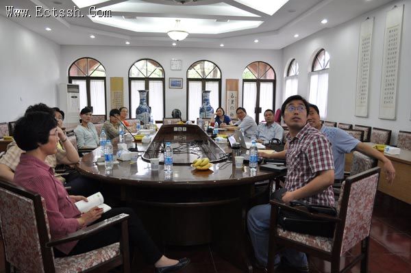 华东神学院举行旧约神学教研活动 华东神学院举行旧约神学教研活动