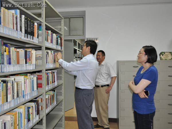 华东神学院接待上海市民宗委主任一行 华东神学院接待上海市民宗委主任一行