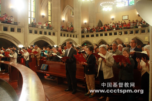 ���Ϻ��л��������԰����˶�ίԱ�������ʮ���ꡱ�ж�����ڻ�����