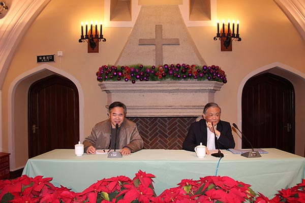 华东神学院师生参加市基督教两会传达十九大精神的讲座 华东神学院师生参加市基督教两会传达十九大精神的讲座