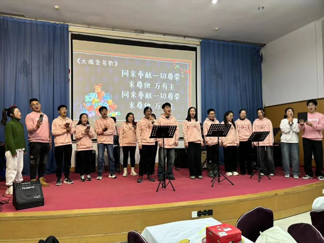 ������ѧԺ����ʥ����ף�