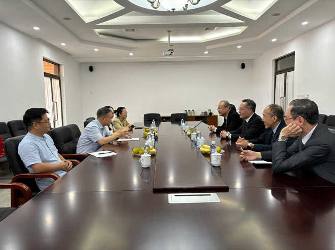 л����Ժ���Ӵ��¼�����һ��ѧԺ������